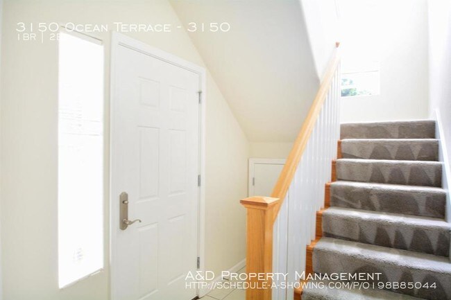 Building Photo - 3150 Ocean Terrace