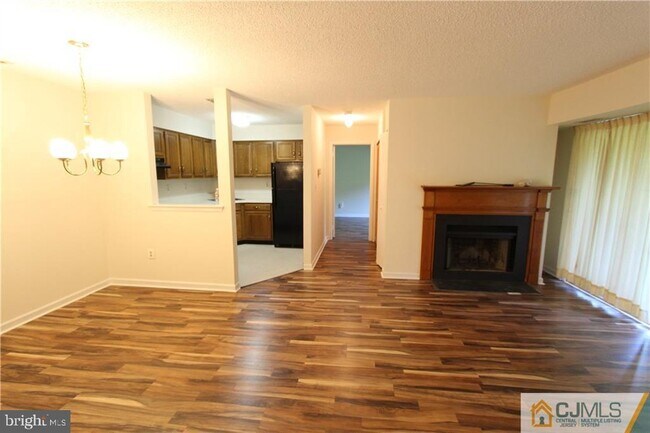 Building Photo - 1103 Aspen Dr