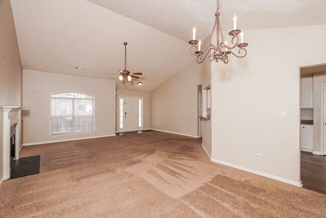 Foto del edificio - 310 The Gables Dr