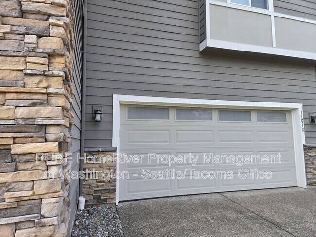 Building Photo - 11618 SE 197th Pl