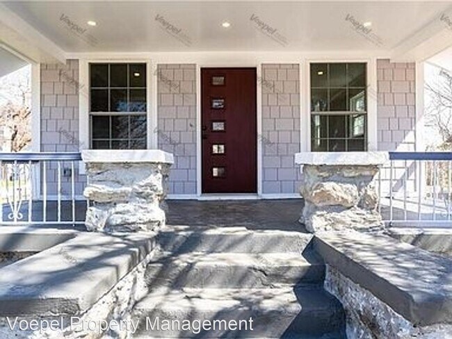 Building Photo - 3 br, 3 bath House - 3801 Paseo Blvd.