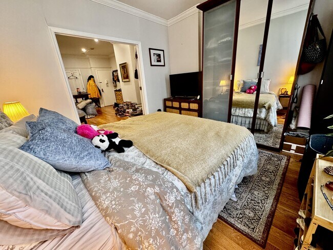 Foto del edificio - 325 E 90th St