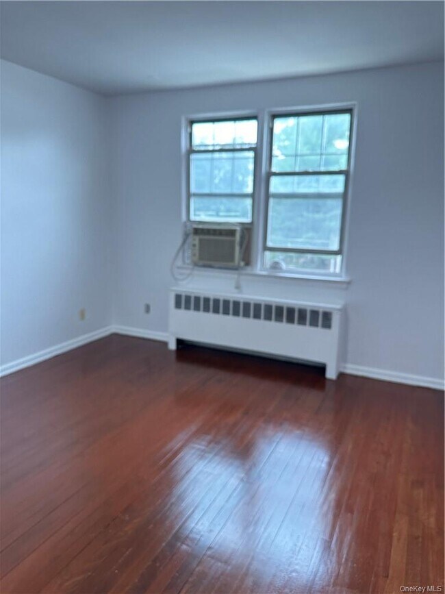 Foto del edificio - 101 Carpenter Ave