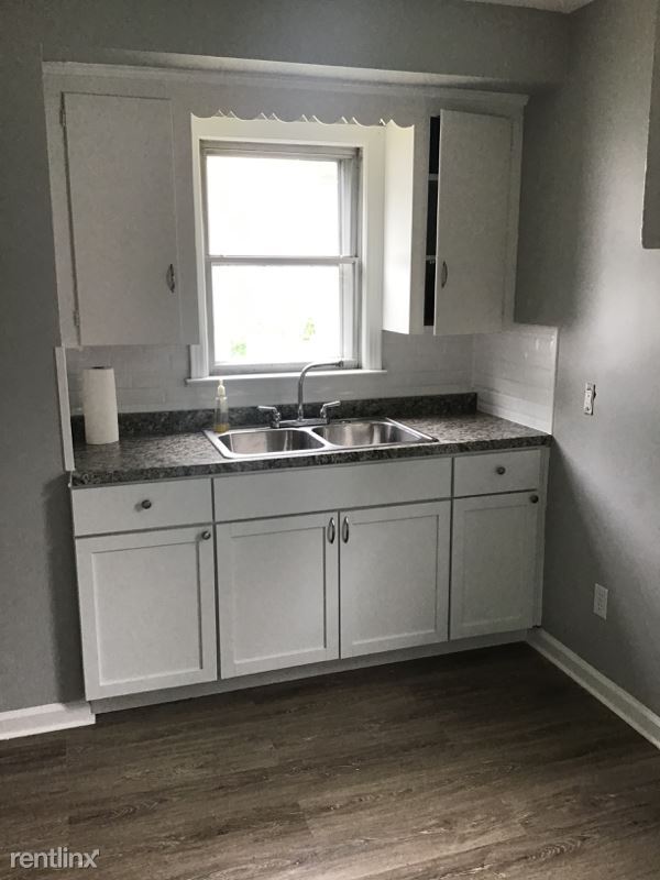 Building Photo - 2 br, 1 bath House - 4430 Pengelly Rd
