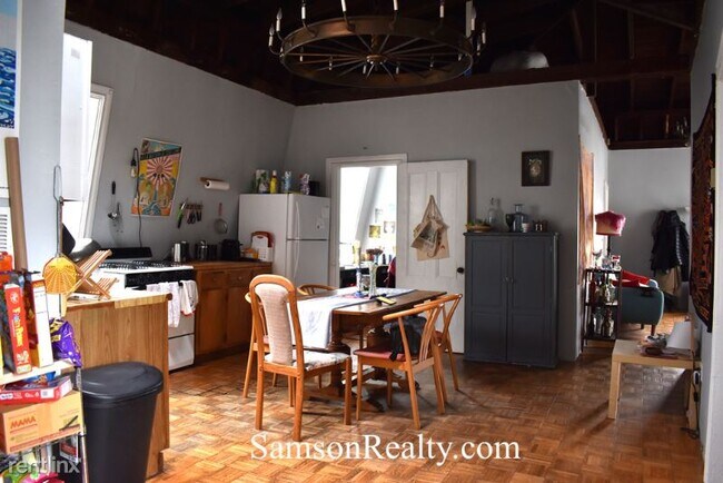 Foto del edificio - 3 br, 1 bath Condo - 65 John st