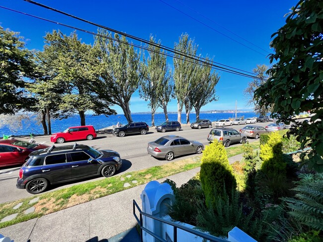 Foto del edificio - 2920 Alki Ave SW