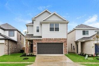 Building Photo - 1408 Jonah Ln