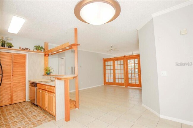 Foto del edificio - 13037 Mulberry Park Dr