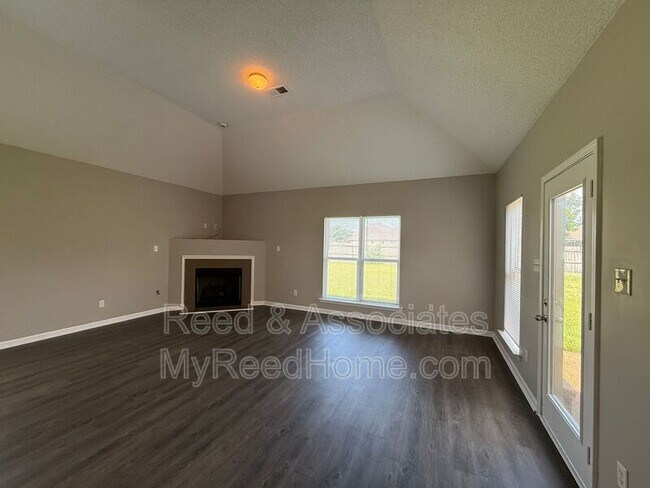 Foto del edificio - 5066 Delaney Valley Dr
