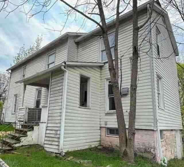 Foto del edificio - 327 4th Ave