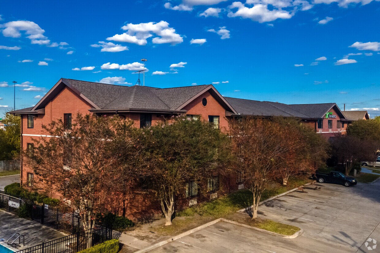 13505 North Fwy, Houston, TX 77060