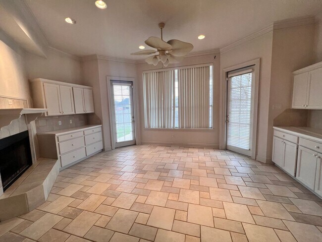 Foto del edificio - 4TH ROOM COULD BE A BEDROOM OR OFFICE