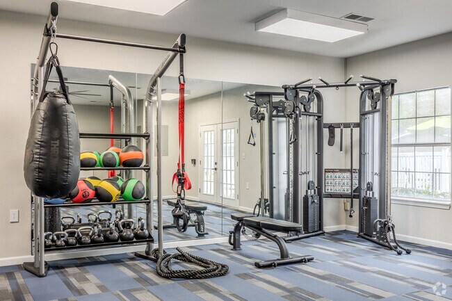 Gimnasio - Eastlake Gardens