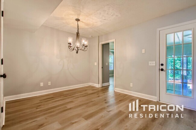 Foto del edificio - 133 Walton Village Dr