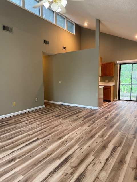 Building Photo - 82 Primrose Dr