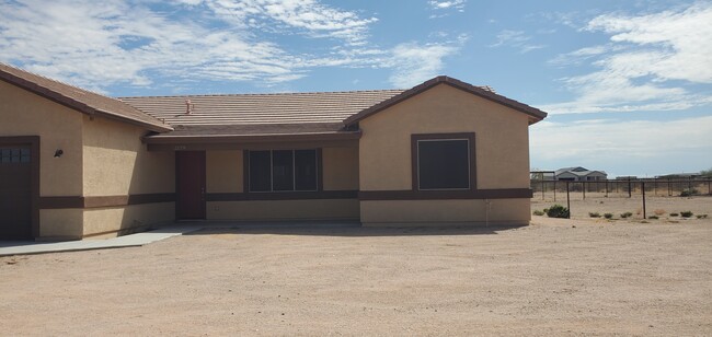 Foto del edificio - 2179 W Virgil Dr