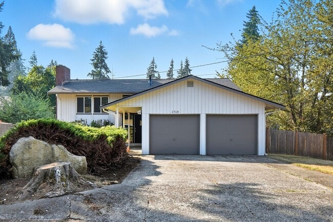 5Bd/2Ba Bellevue Home - 5Bd/2Ba Bellevue Home