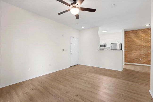 Photo - 2010 E Palm Ave Apartment