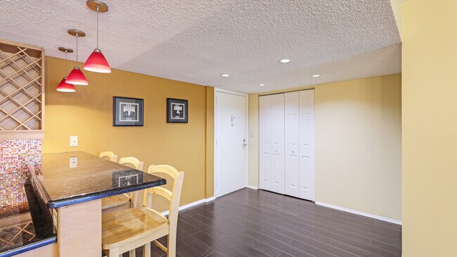 Foto del edificio - 6116 43rd St W