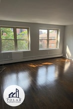 Building Photo - 821 Central St