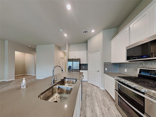 Foto del edificio - 5533 Baker Creek Rd