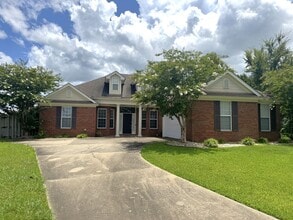 Building Photo - 9425 Chadesberry Ct
