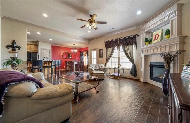 Foto del edificio - 4902 SW Golden Eagle Ave