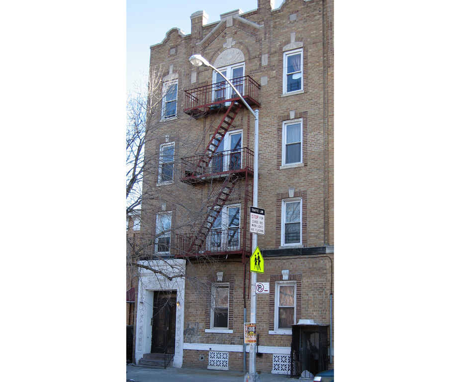 Primary Photo - 116 Avenue C