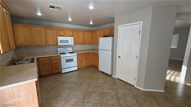 Foto del edificio - 5769 Old Colony Dr
