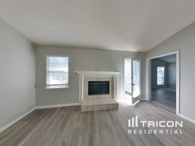 Building Photo - 3373 Millcrest Place Jacksonville FL