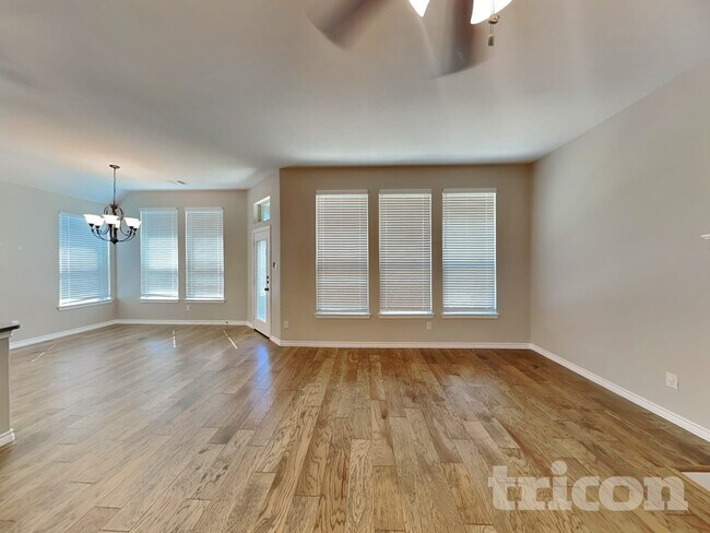 Foto del edificio - 330 Abbott Ln