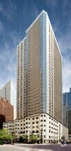 Building Photo - 1 E DELAWARE Pl