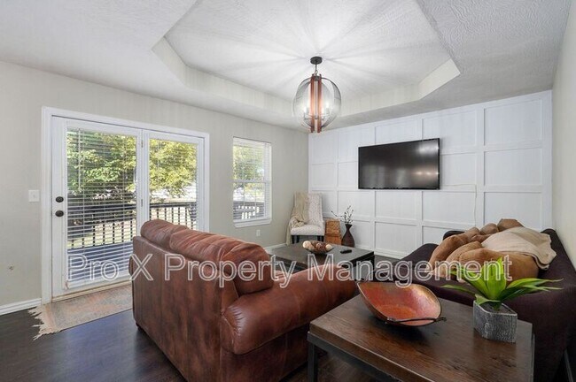 Building Photo - 2231 S Kimbrough Ave