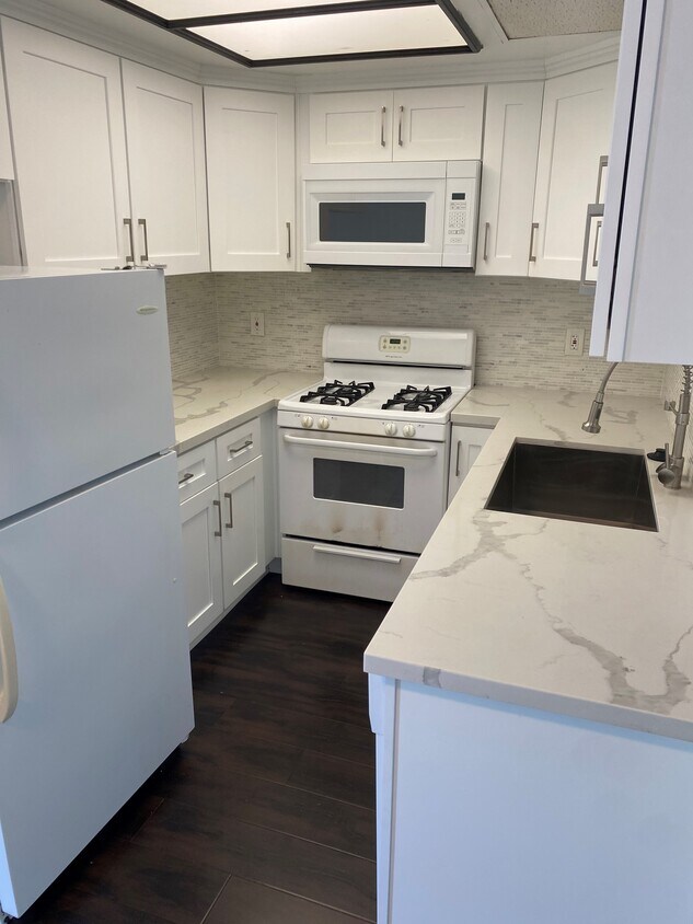 Foto principal - 11369 Pearl St