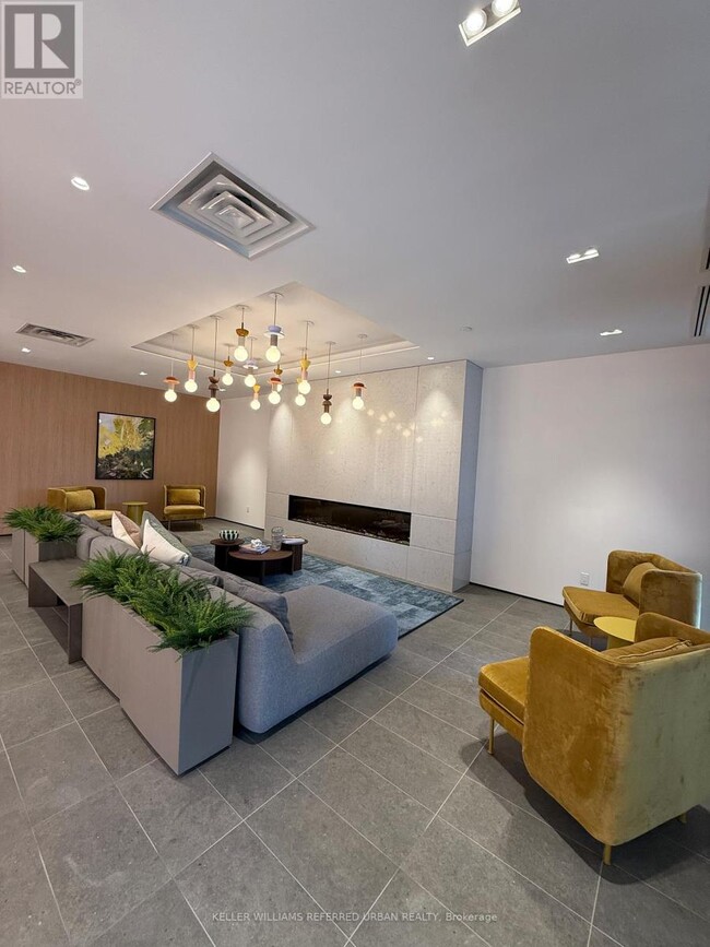 Photo du bâtiment - 760-760 Whitlock Ave