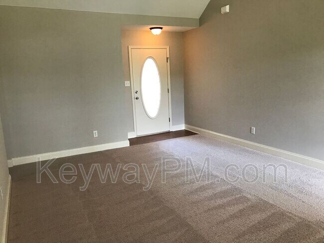 Building Photo - 978 Arbor Springs Cir