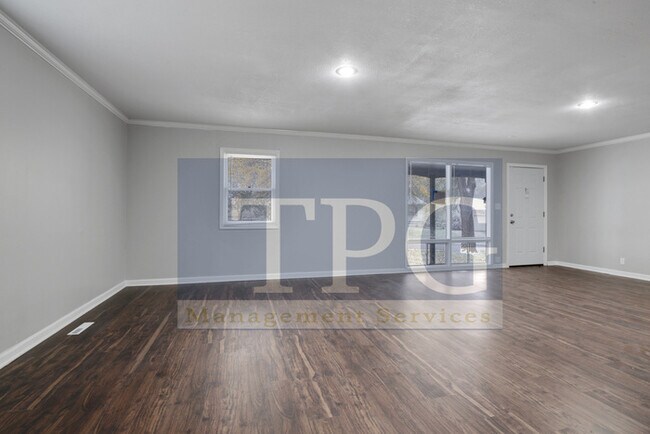 Foto del edificio - 9410 McKinley St