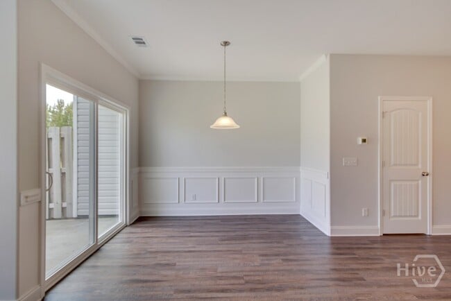 Building Photo - 98 Horizon Ln