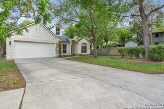 Building Photo - 13443 Blackstone