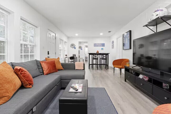 Foto del edificio - 2614 NW 8th St