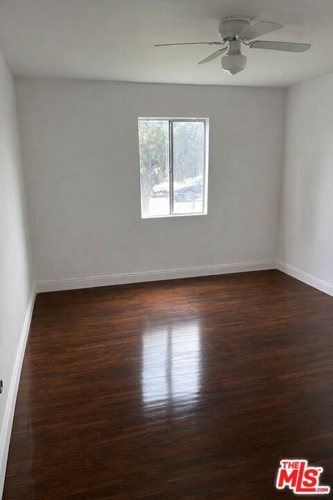 Foto del edificio - 993 W Hays St