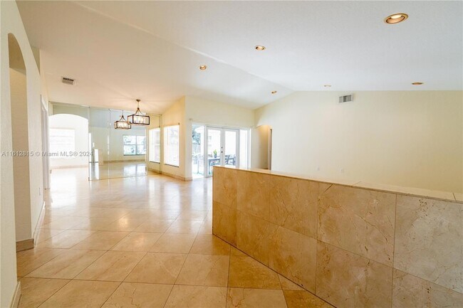 Foto del edificio - 1840 SW 135th Way