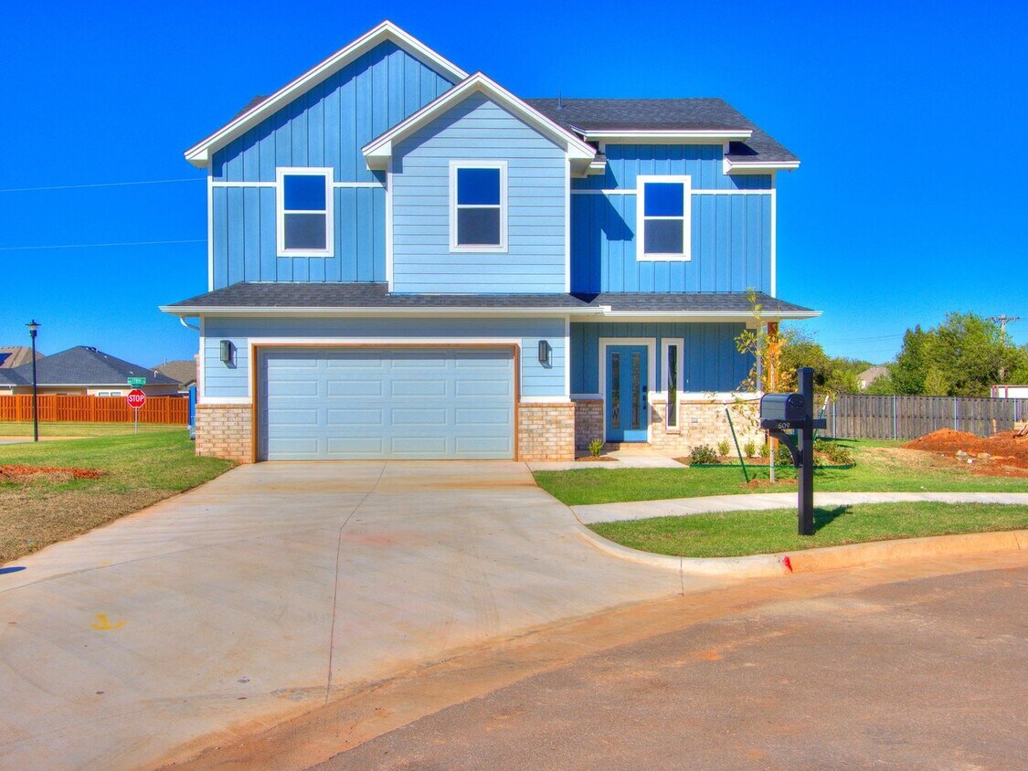 Beautiful New Construction Home in Edmond House Rental in Edmond, OK