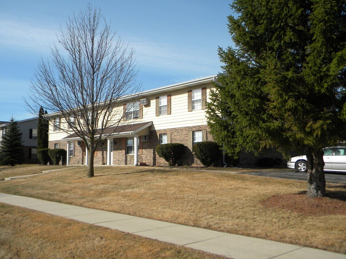 Foto del edificio - 2216 Sylvan Way