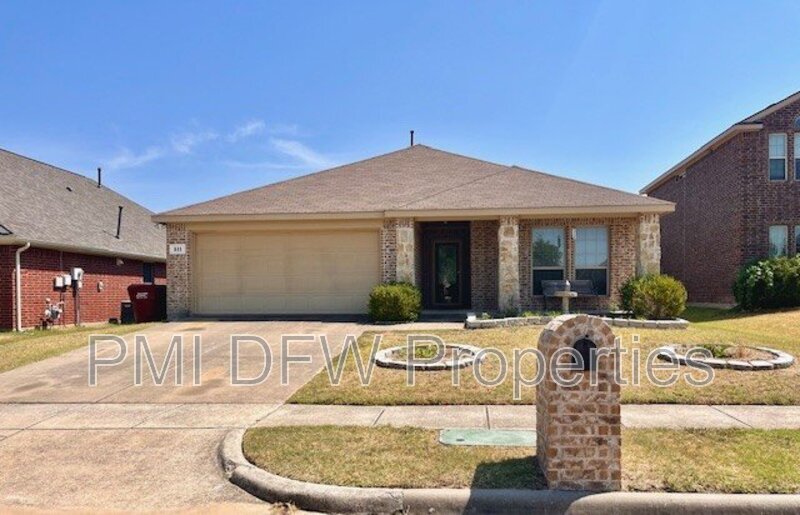 Foto principal - 211 Villanova Dr