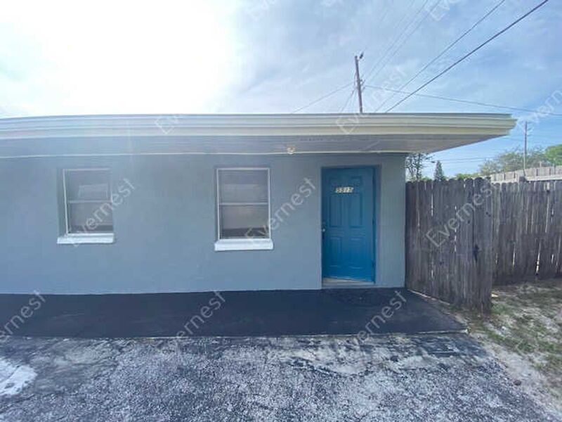 Primary Photo - 5515 Cheyenne Dr