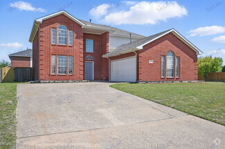Building Photo - 908 Mockingbird Ln