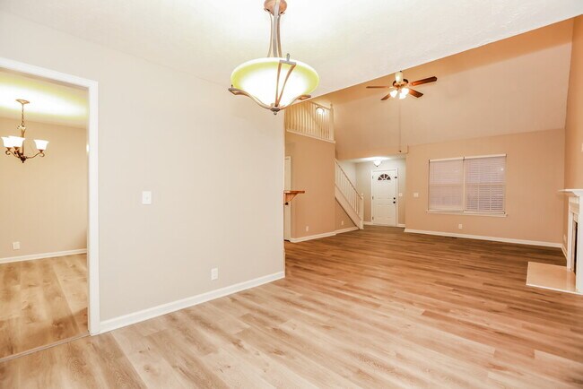 Foto del edificio - 4505 Hunters Green Cir