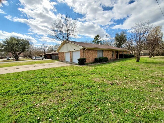 Foto del edificio - 2601 Washington St