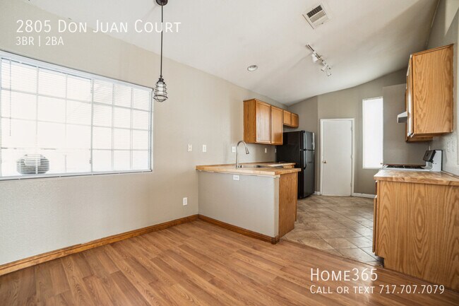 Building Photo - **Move in Special!! $250 off of the First ...